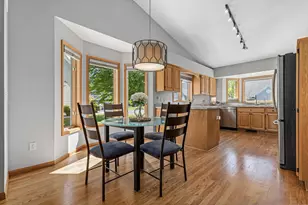 1067 Westcliff Curve, Shoreview, MN 55126 - Photo 7