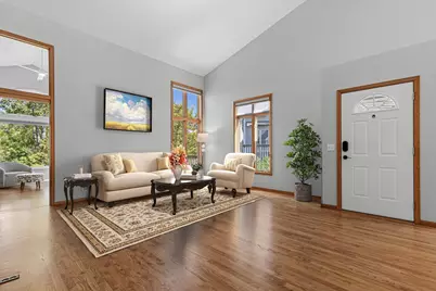 1067 Westcliff Curve, Shoreview, MN 55126 - Photo 5