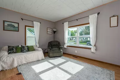 1041 Quincy Street, North Mankato, MN 56003 - Photo 7