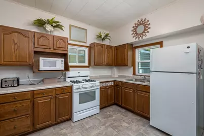 1041 Quincy Street, North Mankato, MN 56003 - Photo 11