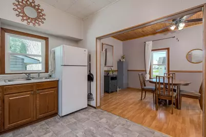 1041 Quincy Street, North Mankato, MN 56003 - Photo 13