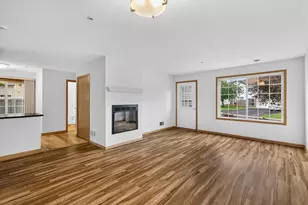11226 Providence Ln, Eden Prairie, MN 55344 - Photo 7