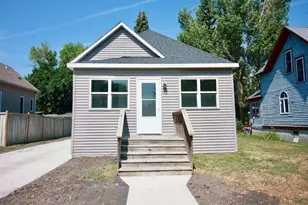 518 Andrews Ave, Breckenridge, MN 56520 - Photo 1