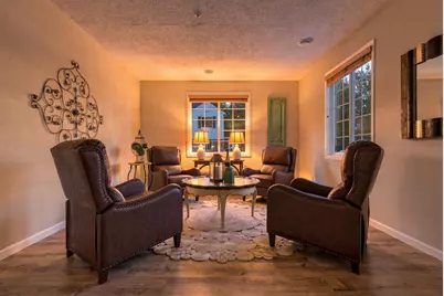 1645 Prescott Court, Chaska, MN 55318 - Photo 27