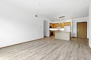 2900 11th Ave S, Minneapolis, MN 55407 - Photo 29