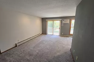 907 11th Ave S, Hopkins, MN 55343 - Photo 3