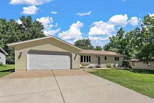 781 C. J. Moe Blvd, Dassel, MN 55325 - Photo 3