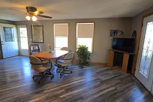 1011 90th Ave, Pipestone, MN 56164 - Photo 7