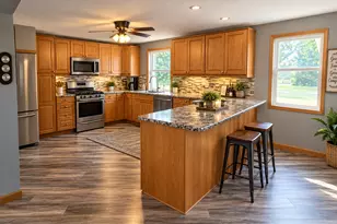 1011 90th Ave, Pipestone, MN 56164 - Photo 5