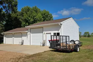 30977 350th St, Redwood Falls, MN 56283 - Photo 25