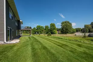 481 Paradise Dr SE, Saint Michael, MN 55376 - Photo 25