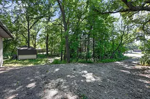 205 Kenwood Dr, Alexandria, MN 56308 - Photo 41