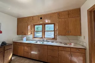 106 N Oak St, Hendricks, MN 56136 - Photo 5