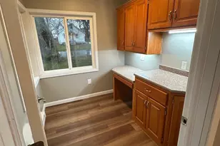 136 Clinton St, Austin, MN 55912 - Photo 11
