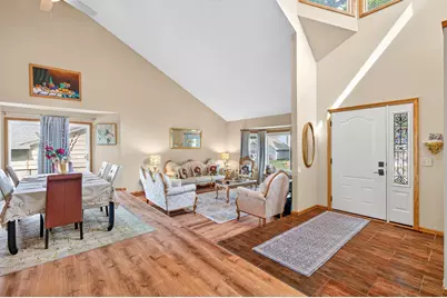 16609 Illinois Avenue, Lakeville, MN 55044 - Photo 3