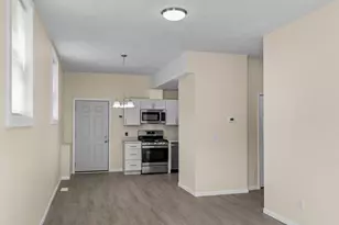4301 James Ave N, Minneapolis, MN 55412 - Photo 9