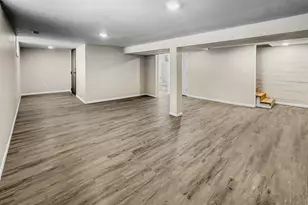 4301 James Ave N, Minneapolis, MN 55412 - Photo 35
