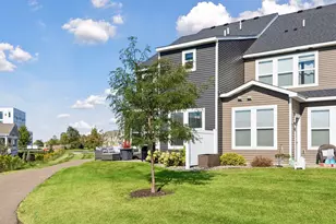 9525 4th St N, Lake Elmo, MN 55129 - Photo 39