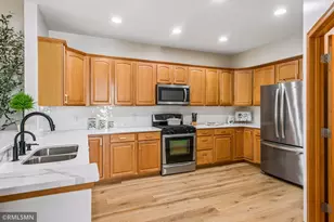 11712 Emery Village Dr N, Champlin, MN 55316 - Photo 7