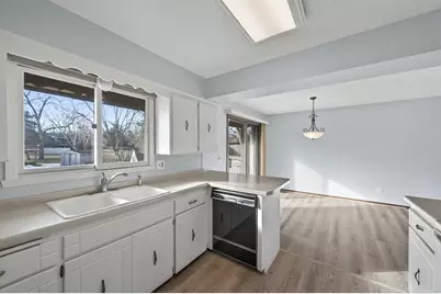 21306 Heath Avenue N, Forest Lake, MN 55025 - Photo 11