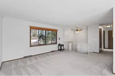 21306 Heath Avenue N, Forest Lake, MN 55025 - Photo 7