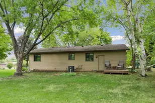 235 Crocus Ln, Monticello, MN 55362 - Photo 5