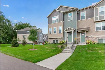 1546 Timberwood Lane, West Saint Paul, MN 55118 - Photo 3
