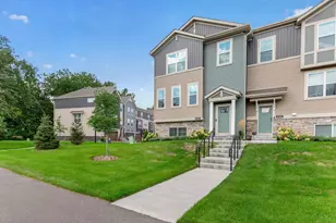 1546 Timberwood Ln, West Saint Paul, MN 55118 - Photo 3