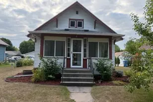 209 6th St SE, Barnesville, MN 56514 - Photo 1