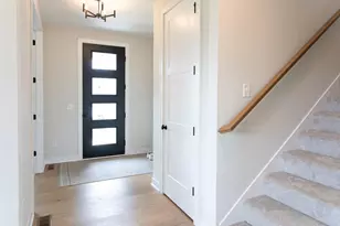 5910 Freeland Alcove N, Hugo, MN 55038 - Photo 3