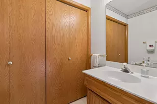 14116 Essex Ln, Apple Valley, MN 55124 - Photo 11