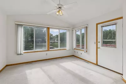 14116 Essex Lane, Apple Valley, MN 55124 - Photo 7