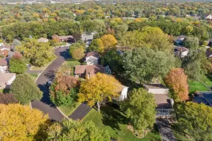 10001 Chowen Ave S, Bloomington, MN 55431 - Photo 59