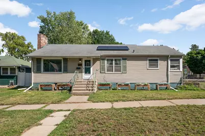 684 Bidwell Street, Saint Paul, MN 55107 - Photo 1