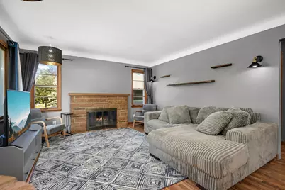 684 Bidwell Street, Saint Paul, MN 55107 - Photo 5