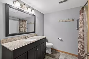 4422 Madison St NE, Columbia Heights, MN 55421 - Photo 19