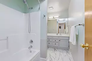 236 6th St NE, Minneapolis, MN 55413 - Photo 15
