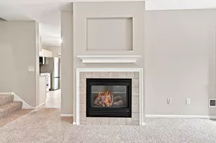 2009 Gresham Ave N, Oakdale, MN 55128 - Photo 7