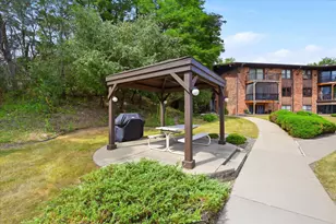 10113 W 34th St, Minnetonka, MN 55305 - Photo 13