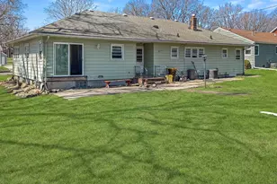 841 Redwood Dr, Fairmont, MN 56031 - Photo 9