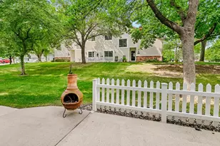 2551 Bedford Ct, Mendota Heights, MN 55120 - Photo 15