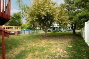 2733 26th St Cir S, Moorhead, MN 56560 - Photo 27