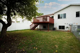 2733 26th St Cir S, Moorhead, MN 56560 - Photo 29