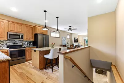2061 Cardinal Glen, North Saint Paul, MN 55109 - Photo 21