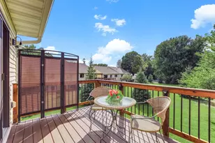 2061 Cardinal Glen, North Saint Paul, MN 55109 - Photo 7