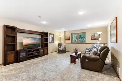 2061 Cardinal Glen Road, North Saint Paul, MN 55109 - Photo 25