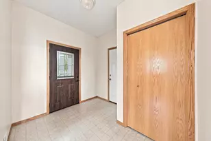 1379 Landings Ln, Watertown, MN 55388 - Photo 5