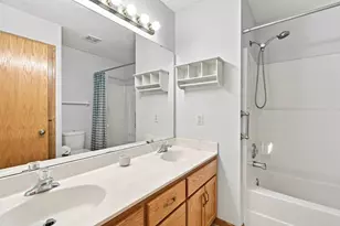 1379 Landings Ln, Watertown, MN 55388 - Photo 25