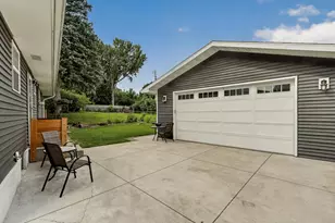 2601 15th Ave NW, Rochester, MN 55901 - Photo 3