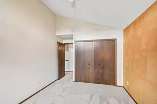 1748 McKnight Rd N, Maplewood, MN 55109 - Photo 23